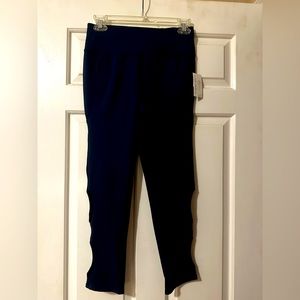 LIVE WELL Active Cato Leggings - Navy- size XS - NWT